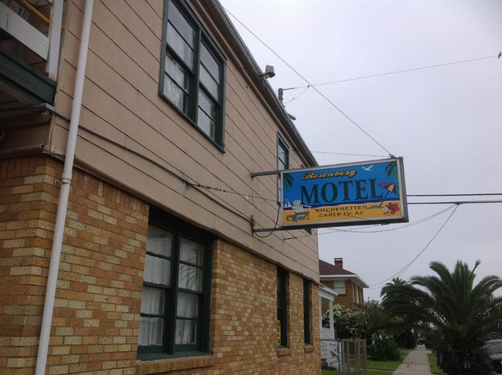 Rosenberg Motel